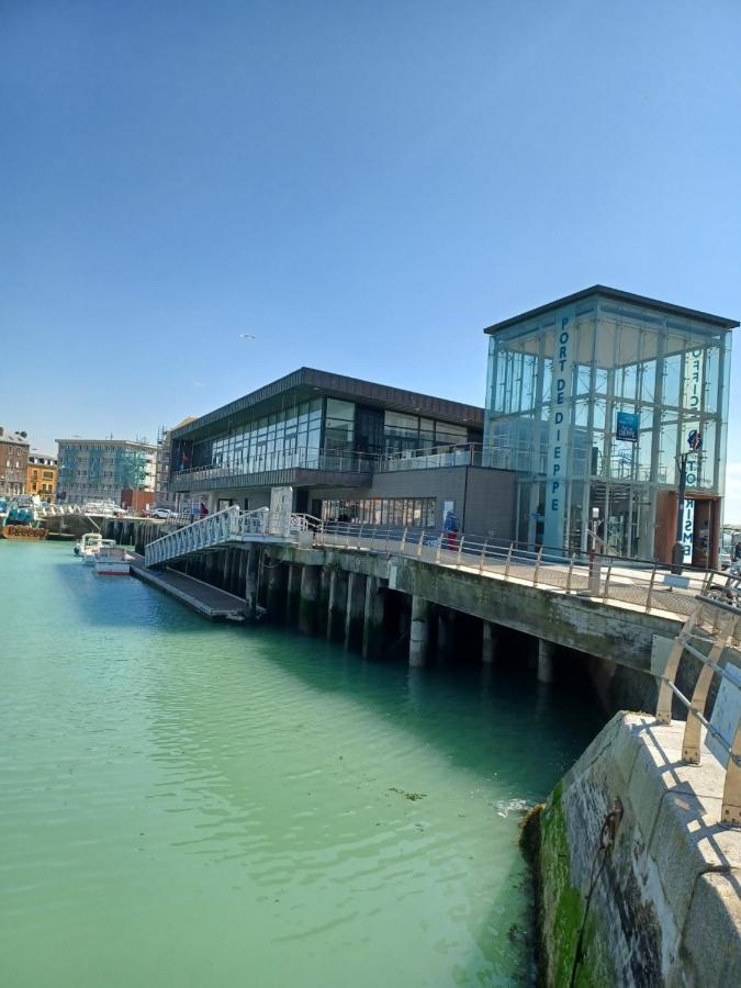 Bleu D'Arques Appartement Lumineux Et Calme Dieppe Luaran gambar